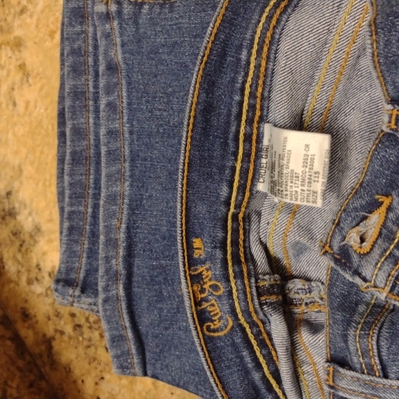 Jeans - Picture 1 of 3